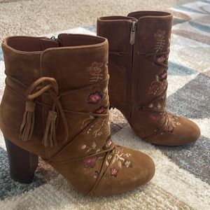 Sam Edelman Winnie Suede boot